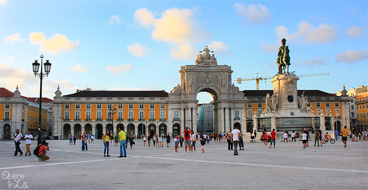 Roteiro 4 dias em Lisboa - Arco da Rua Augusta na Praça do Comércio