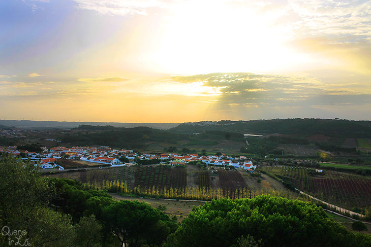 pôr do sol em Óbidos, Portugal