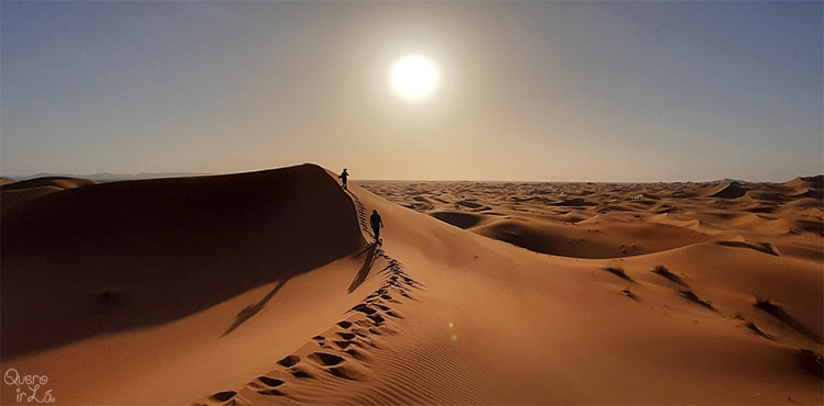 Pôr do sol no Deserto do Saara