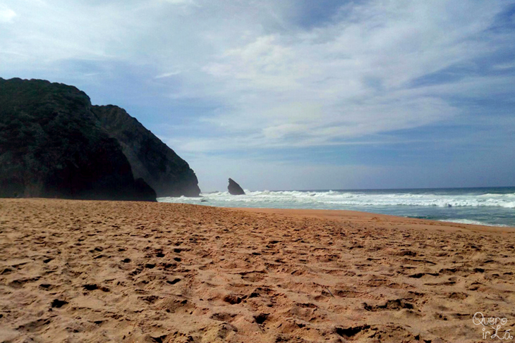 Praias perto de Lisboa - Praia da Adraga em Sintra