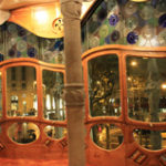 Por dentro da surreal Casa Battló de Gaudí